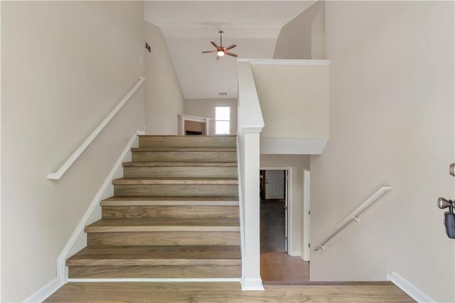 3168 Meadow Point Drive, Snellville, GA 30039