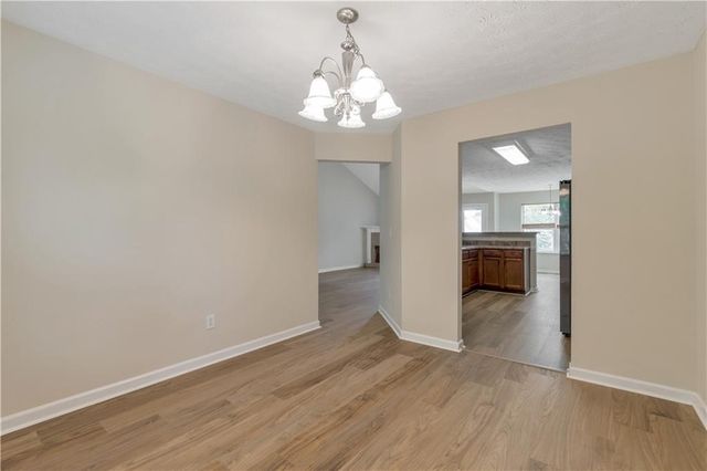 3168 Meadow Point Drive, Snellville, GA 30039
