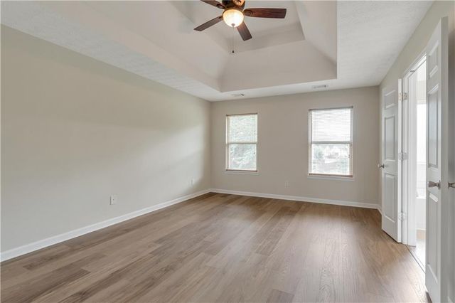3168 Meadow Point Drive, Snellville, GA 30039