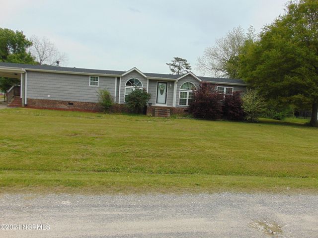 267 6th Street, Aurora, NC 27806