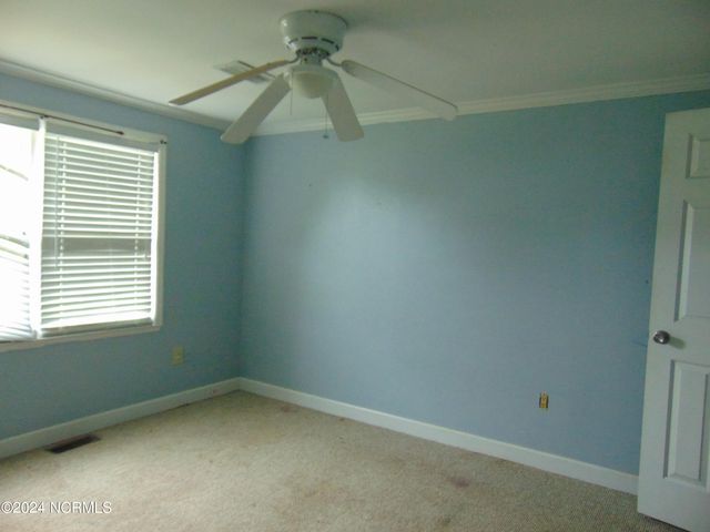 267 6th Street, Aurora, NC 27806