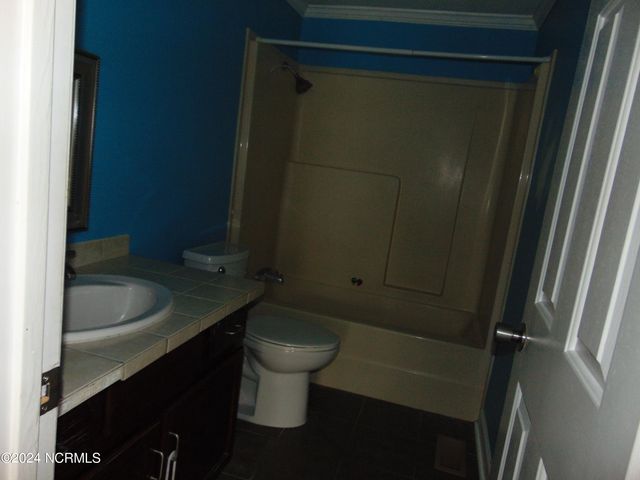 267 6th Street, Aurora, NC 27806