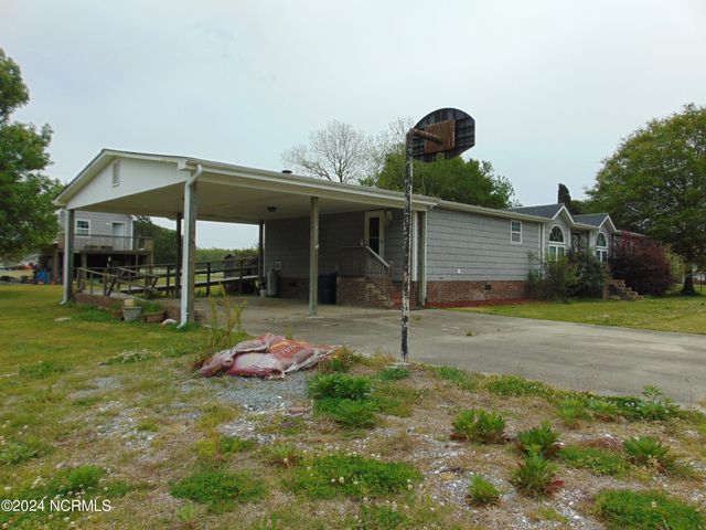 267 6th Street, Aurora, NC 27806