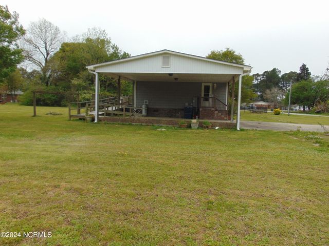 267 6th Street, Aurora, NC 27806