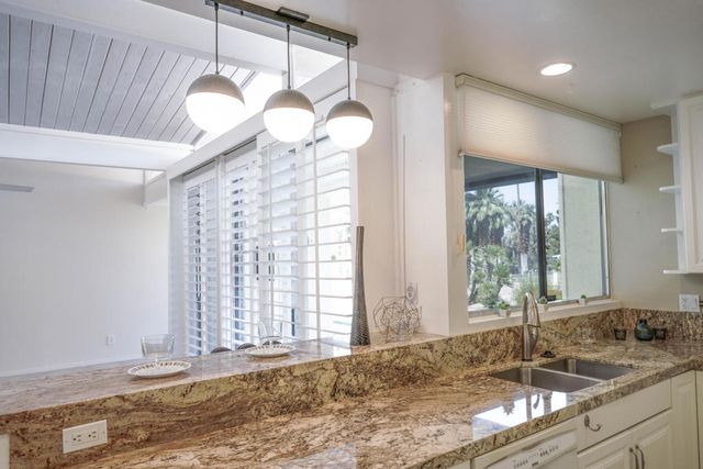 73700 Grapevine Street 14, Palm Desert, CA 92260