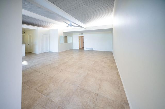 73700 Grapevine Street 14, Palm Desert, CA 92260