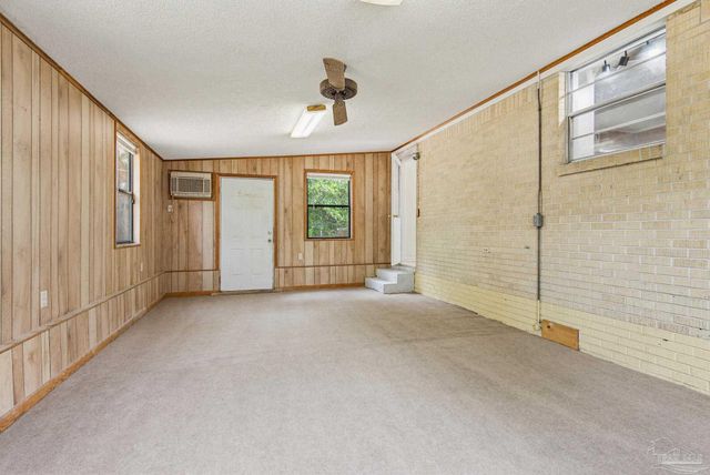 909 N 74th Ave, Pensacola, FL 32506