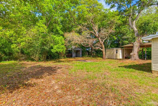 909 N 74th Ave, Pensacola, FL 32506