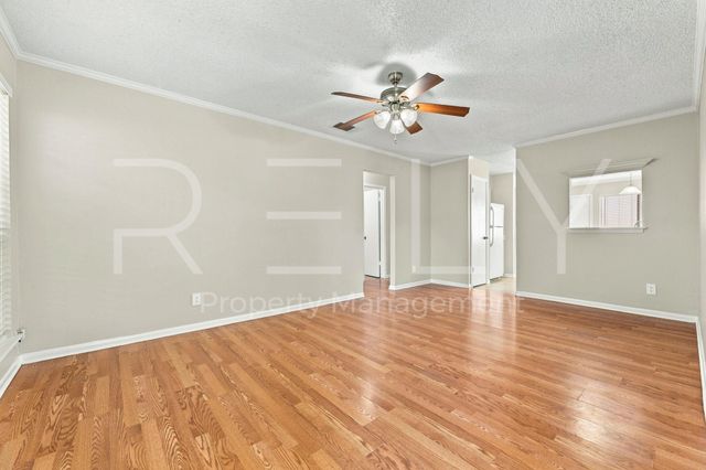 205 W William Cannon DR A, Austin, TX 78745
