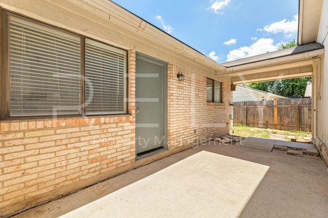205 W William Cannon DR A, Austin, TX 78745
