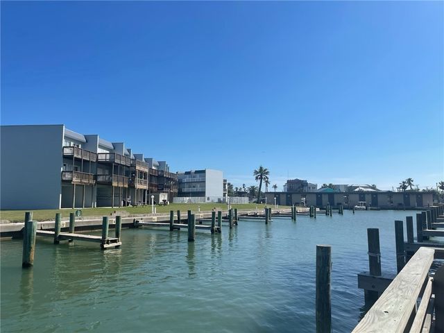 900 N Station St B5, Port Aransas, TX 78373