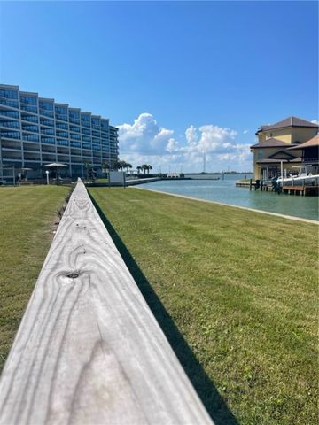 900 N Station St B5, Port Aransas, TX 78373