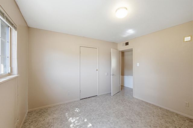 251 Luna Avenue NE, Los Lunas, NM 87031