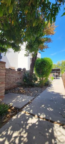 2900 S Palo Verde Ln, Yuma, AZ 85365