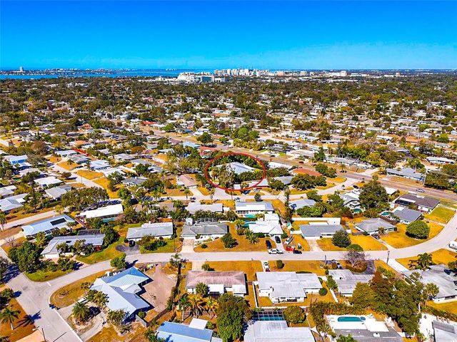 2639 BOUGAINVILLEA STREET, Sarasota, FL 34239