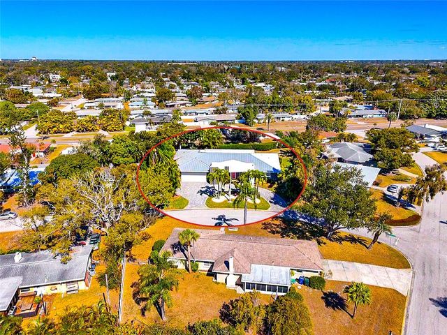 2639 BOUGAINVILLEA STREET, Sarasota, FL 34239