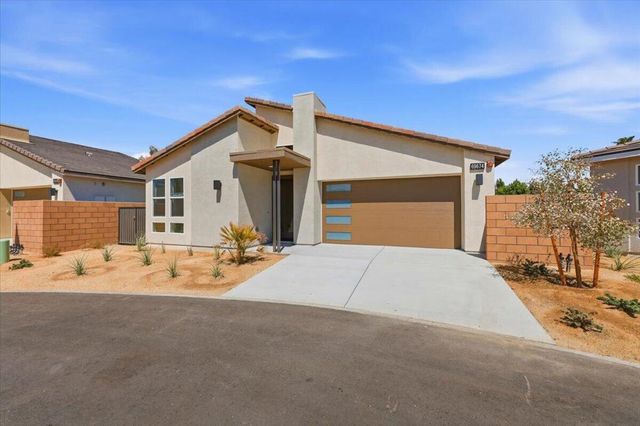 69674 Calle La Costa, Cathedral City, CA 92234