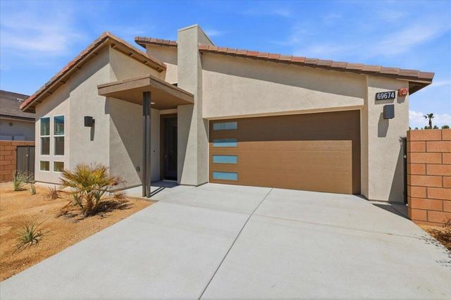 69674 Calle La Costa, Cathedral City, CA 92234