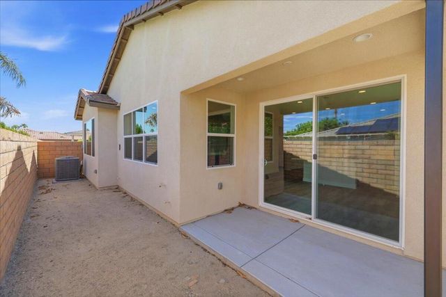 69674 Calle La Costa, Cathedral City, CA 92234
