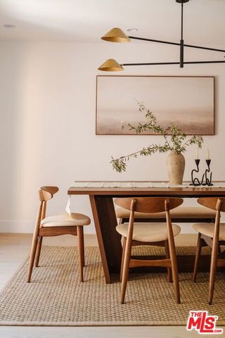 1337 Centinela Avenue 2, Santa Monica, CA 90404