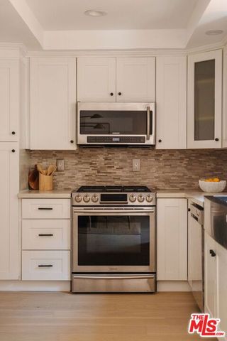 1337 Centinela Avenue 2, Santa Monica, CA 90404