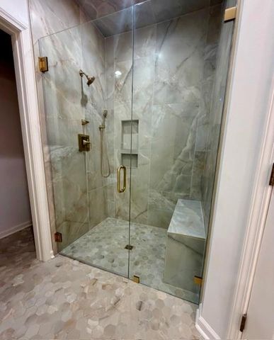 417 VERSAILLES Boulevard 417, Alexandria, LA 71303