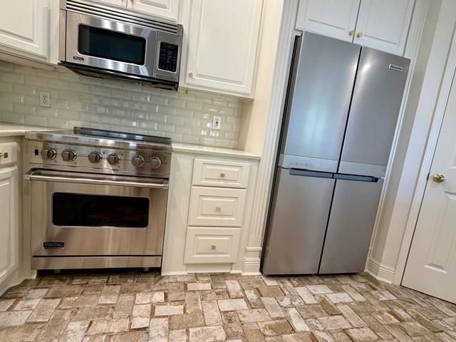 417 VERSAILLES Boulevard 417, Alexandria, LA 71303