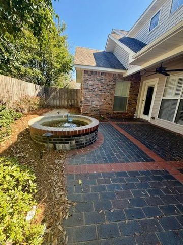 417 VERSAILLES Boulevard 417, Alexandria, LA 71303