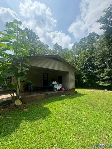 2029 Redd Shop Rd, Farmville, VA 23901
