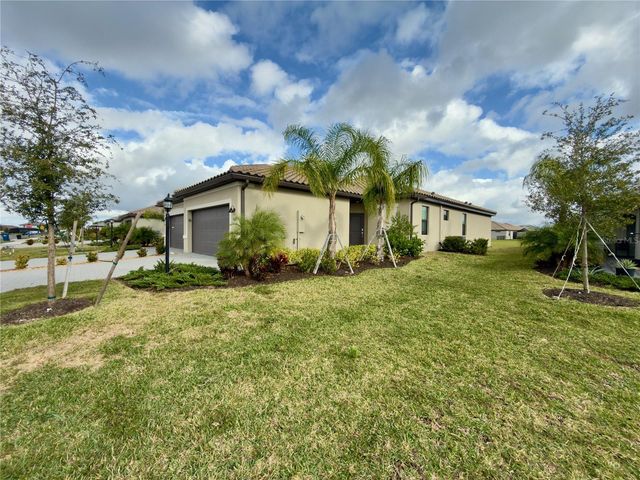 5523 SAPPHIRE STONE COVE, Bradenton, FL 34211