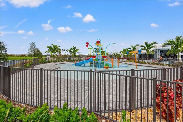 5523 SAPPHIRE STONE COVE, Bradenton, FL 34211