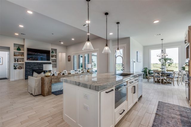 1224 Karsten Ridge Pass, Gunter, TX 75058