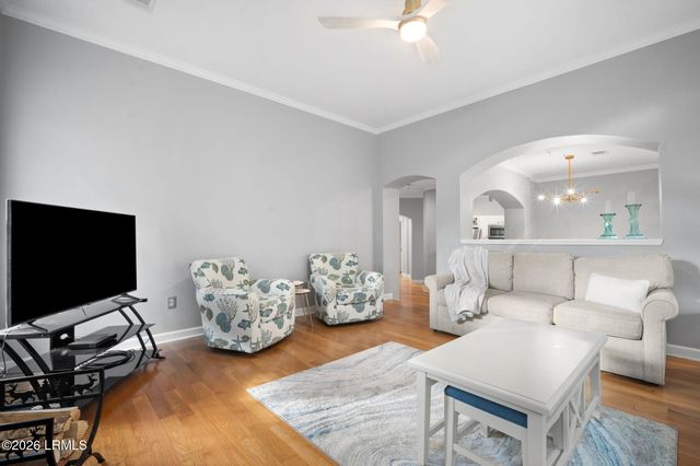 4 Indigo Run Dr Apt 1320, Hilton Head Island, SC 29926