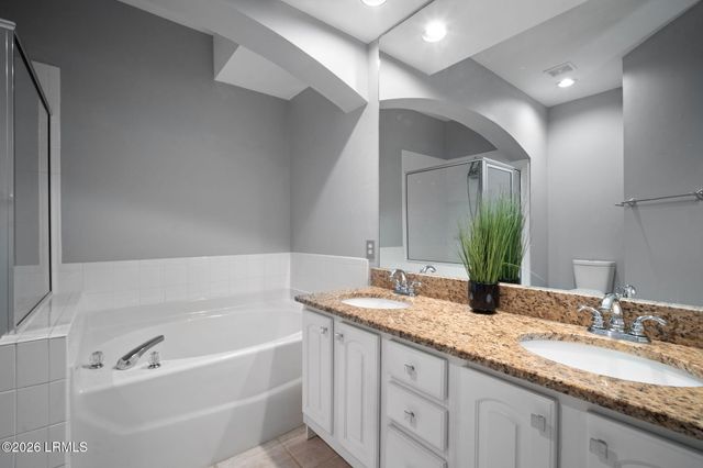4 Indigo Run Dr Apt 1320, Hilton Head Island, SC 29926