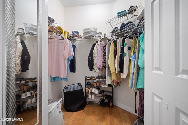 4 Indigo Run Dr Apt 1320, Hilton Head Island, SC 29926