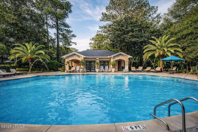 4 Indigo Run Dr Apt 1320, Hilton Head Island, SC 29926