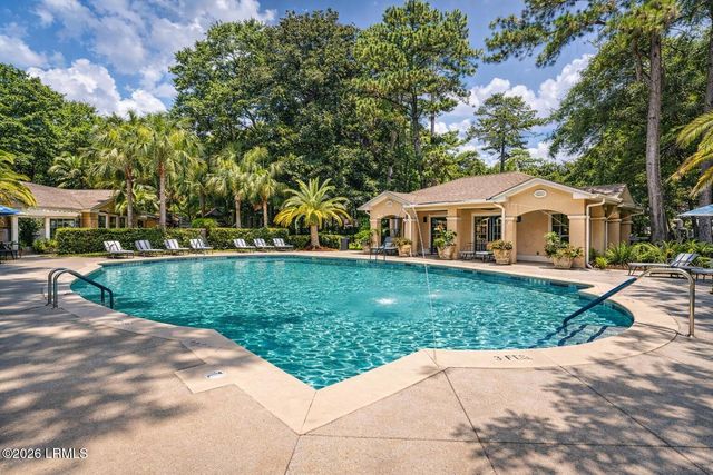 4 Indigo Run Dr Apt 1320, Hilton Head Island, SC 29926