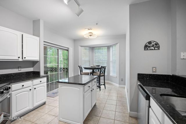 4 Indigo Run Dr Apt 1320, Hilton Head Island, SC 29926