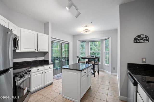 4 Indigo Run Dr Apt 1320, Hilton Head Island, SC 29926