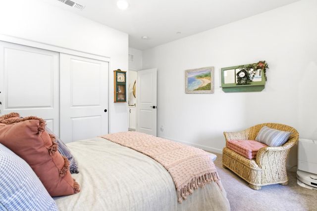 2861 Honey Opal Ave, Sacramento, CA 95833