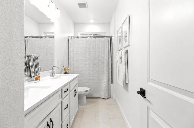 2861 Honey Opal Ave, Sacramento, CA 95833