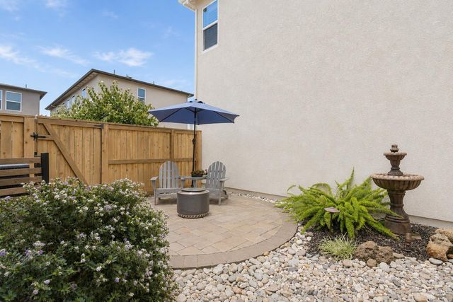 2861 Honey Opal Ave, Sacramento, CA 95833