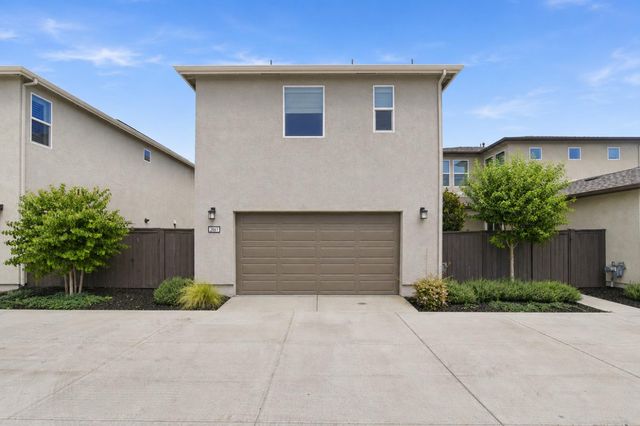 2861 Honey Opal Ave, Sacramento, CA 95833