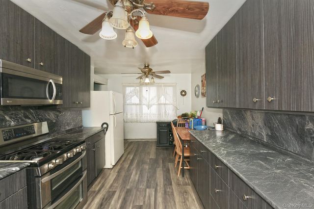 175 Woods Road, North Babylon, NY 11703