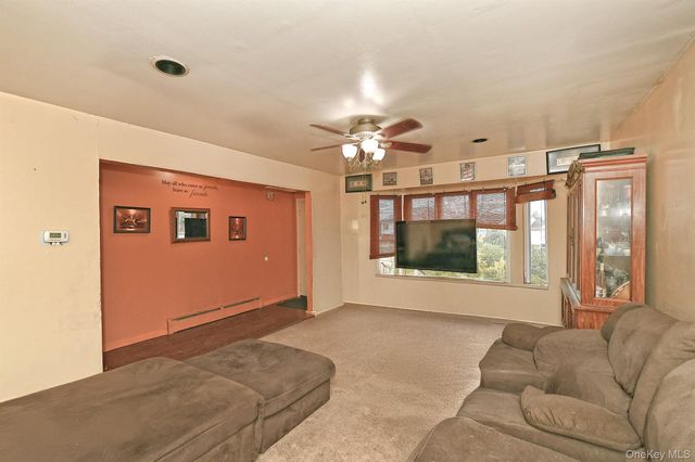 175 Woods Road, North Babylon, NY 11703