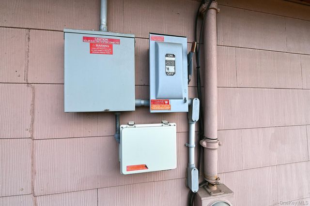 175 Woods Road, North Babylon, NY 11703