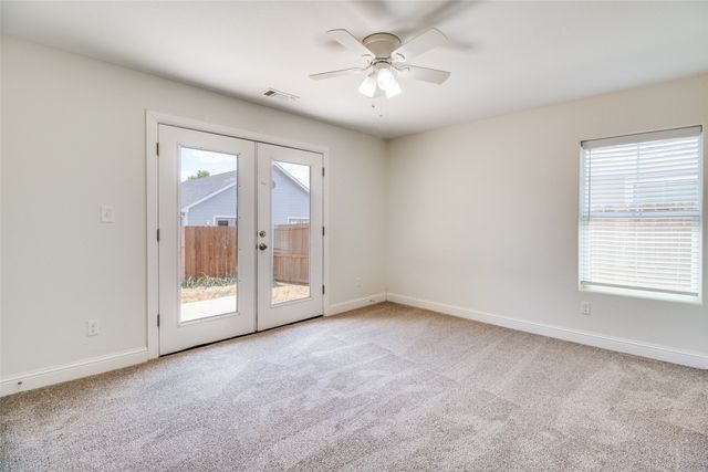 614 E College Street, Sherman, TX 75090