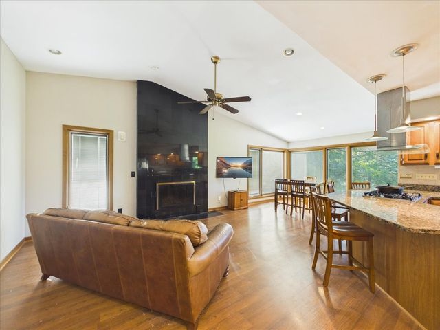 3656 ZERMATT Court, Rockford, IL 61114