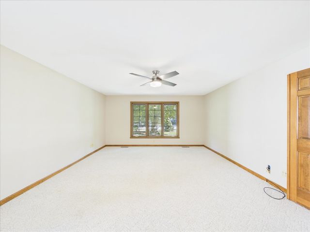3656 ZERMATT Court, Rockford, IL 61114