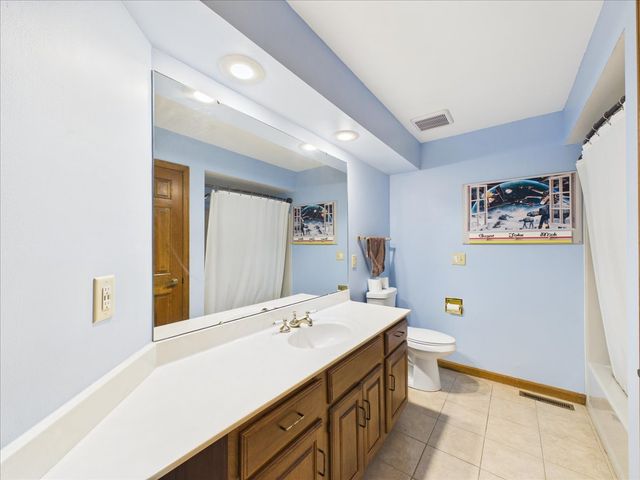 3656 ZERMATT Court, Rockford, IL 61114